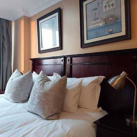 Ocean Sunrise At The Sails - Durban Point Waterfront Apartment Bagian luar foto