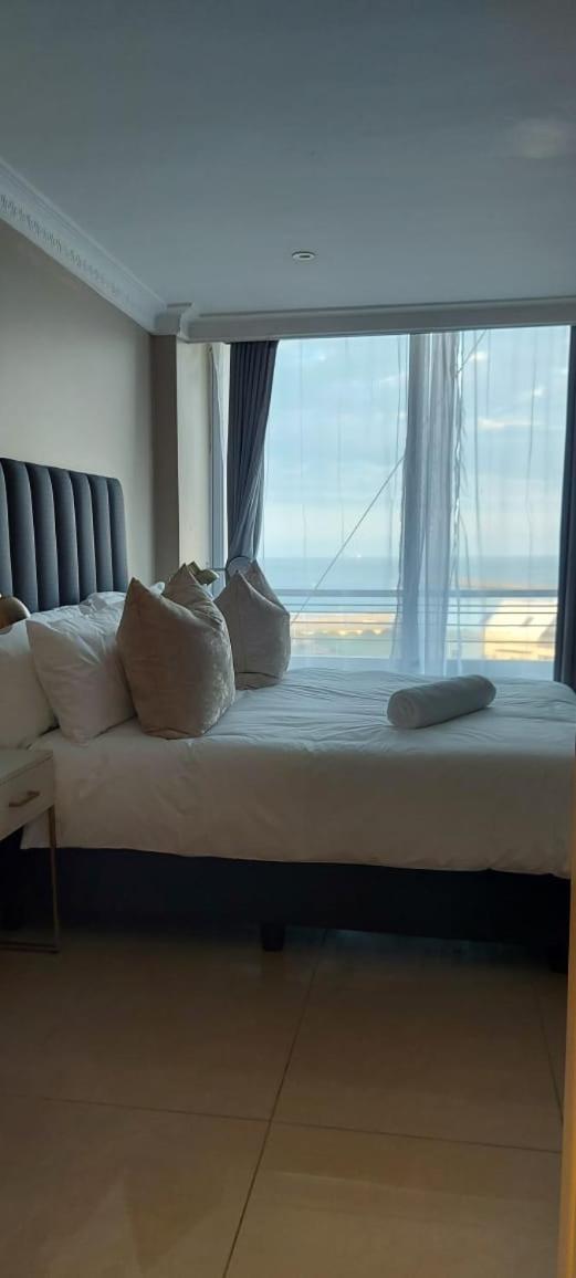 Ocean Sunrise At The Sails - Durban Point Waterfront Apartment Bagian luar foto